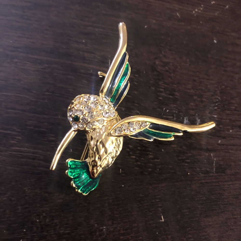 Women's Gold Tone & Green Enamel Hummingbird Brooch Pin Size OS